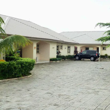 Kriscane Hotel 2*